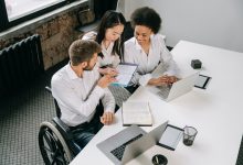 網站空間域名費一年多少錢-三五互聯知識庫